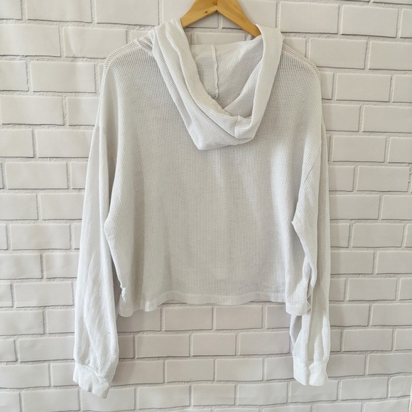 Pink Victoria’s Secret pullover eyelet hoodie Size Large - Picture 8 of 8